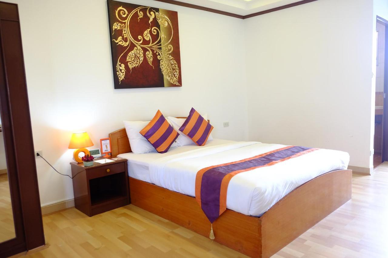 Studio Khon Kaen By Icheck Inn Екстериор снимка